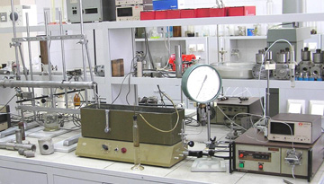 Study of the Russian laboratory equipment and consumables of laboratory materials